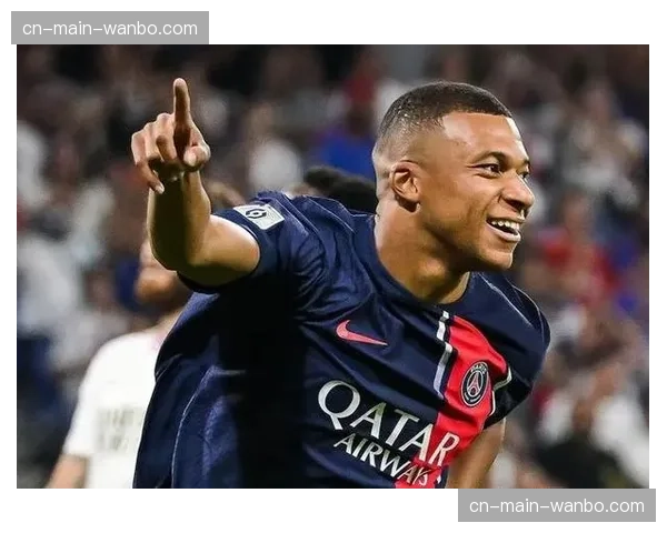 巴黎圣日耳曼4-0大胜克莱蒙特,姆巴佩上演帽子戏法 巴黎圣日耳曼4-0大胜克莱蒙特,姆巴佩上演帽子戏法